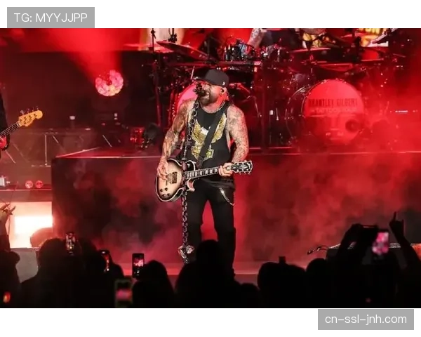 中场秀引入本土化表演成趋势，马尼拉赛场由当地流行乐队进行串场